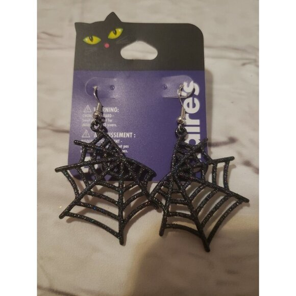 𝅺Claire’s 1.5” Glitter Spider Web Drop Earrings in Black New with Tags - Picture 1 of 1